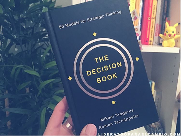 El pequeño libro de las grandes decisiones
